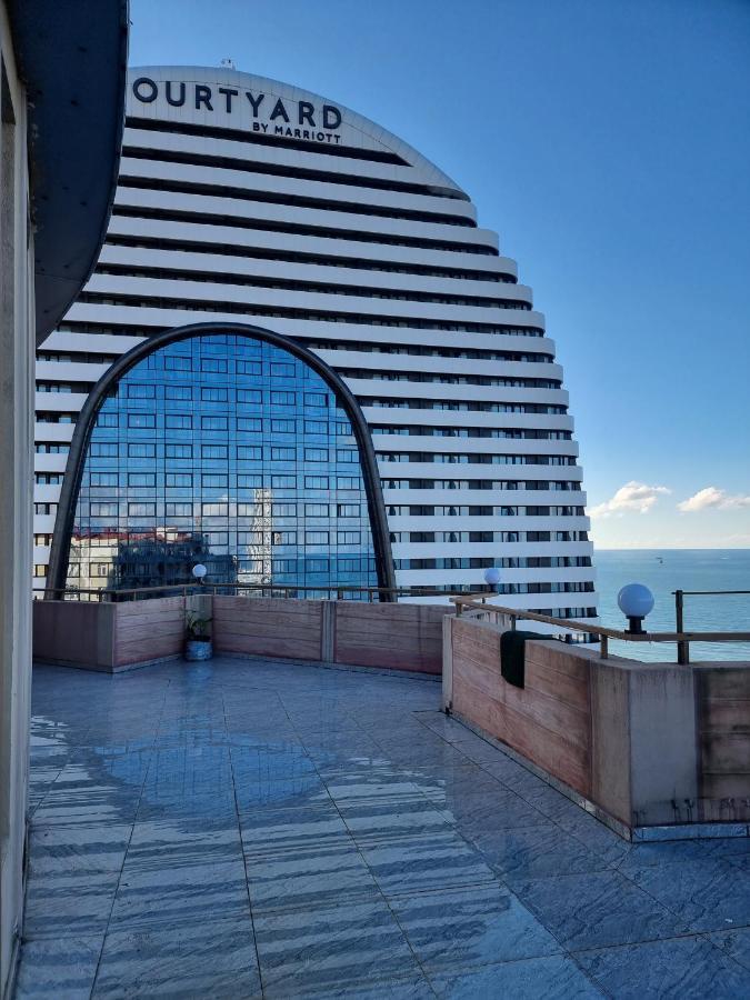 Darianna Batumi Hotel Exterior foto
