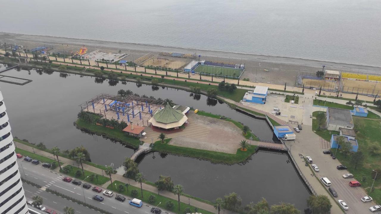 Darianna Batumi Hotel Exterior foto